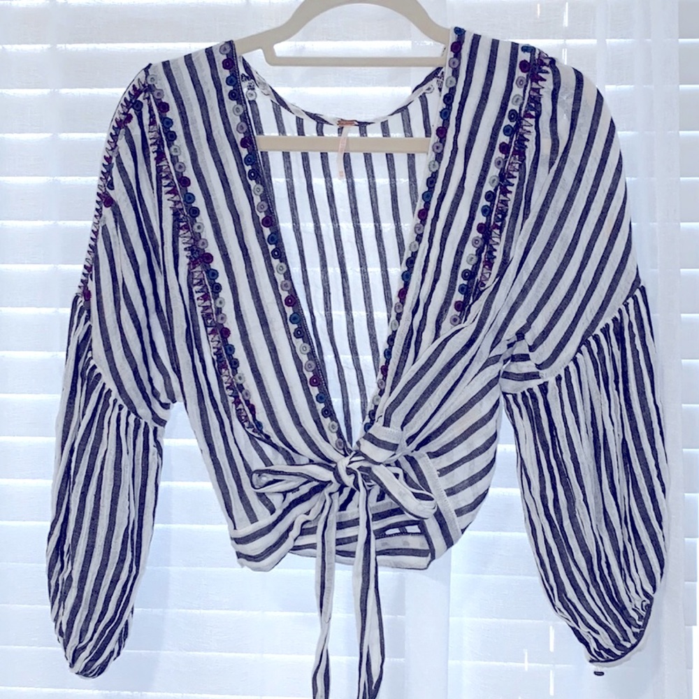 Free People Barcelona nights Striped Waist Tie Woven Blouse Size XSmall - Picture 2 of 9